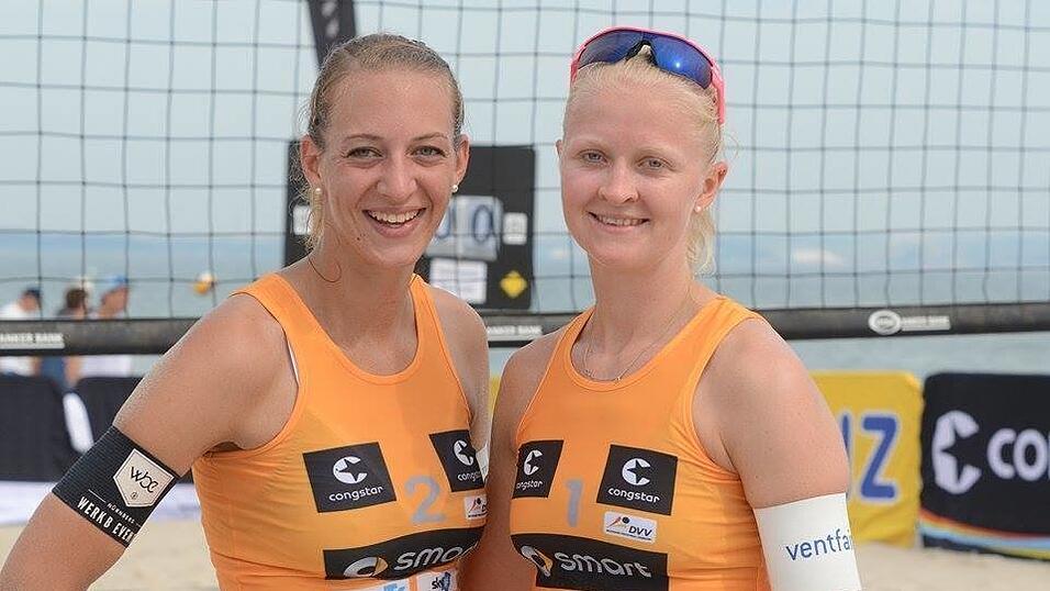Foto: Dieter Nagel).Beim Smart Beach Super Cup in Binz auf R&uuml;gen kam NawaRo Straubings Kapit&auml;n Natascha Niemczyk mit ihrer Interimspartnerin Jenny Heinemann auf Platz neun (