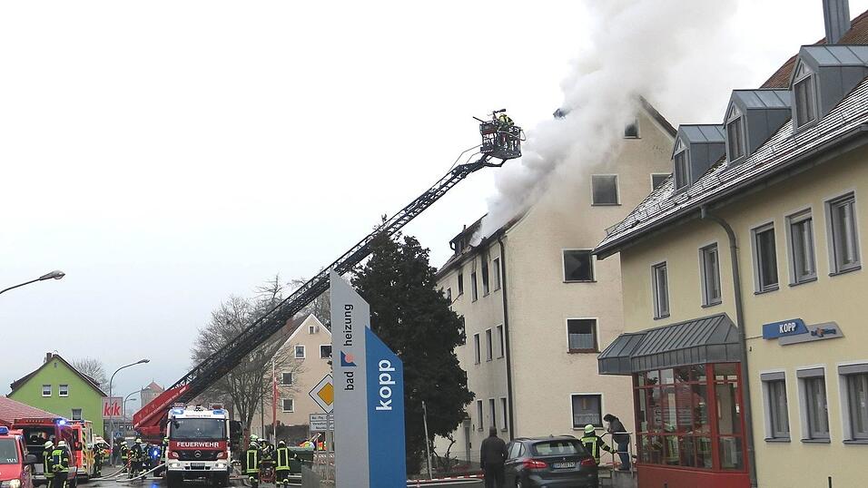 Die Rauchschwaden waren weithin sichtbar.