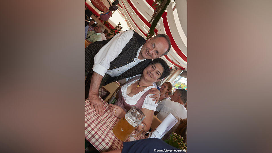 Die Partybilder von Dienstag, 16. August 2022, aus dem Festzelt Lechner.