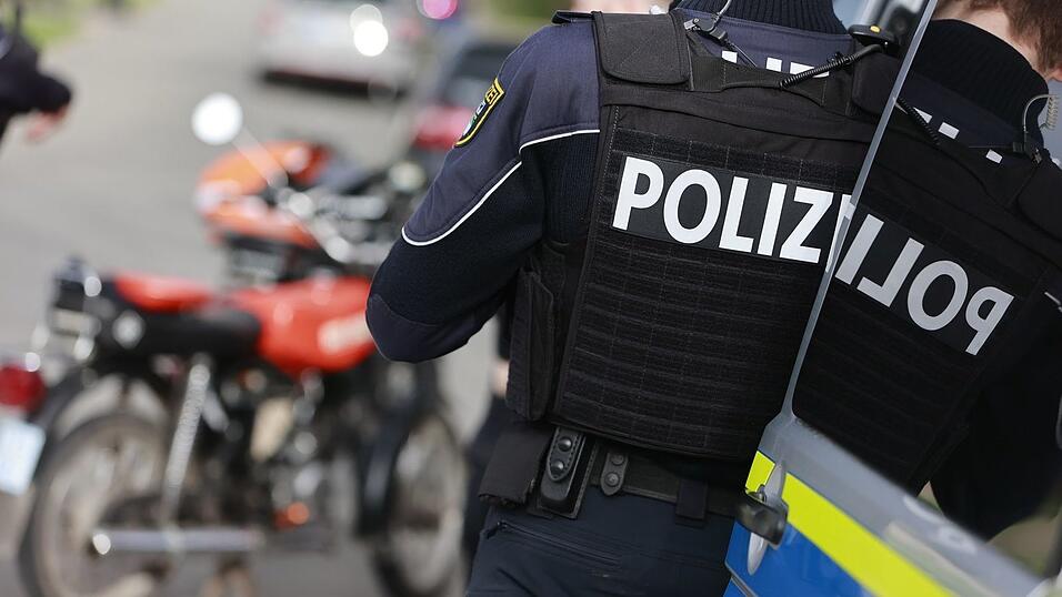Einen Tag widmete sich die Polizei im Schwerpunkt der Kontrolle von Zweiradfahrern - das Ergebnis zeigt, auch hier werden im Verkehr viel zu oft die Regeln gebrochen. Oft mit schlimmen Folgen. (Illustration)