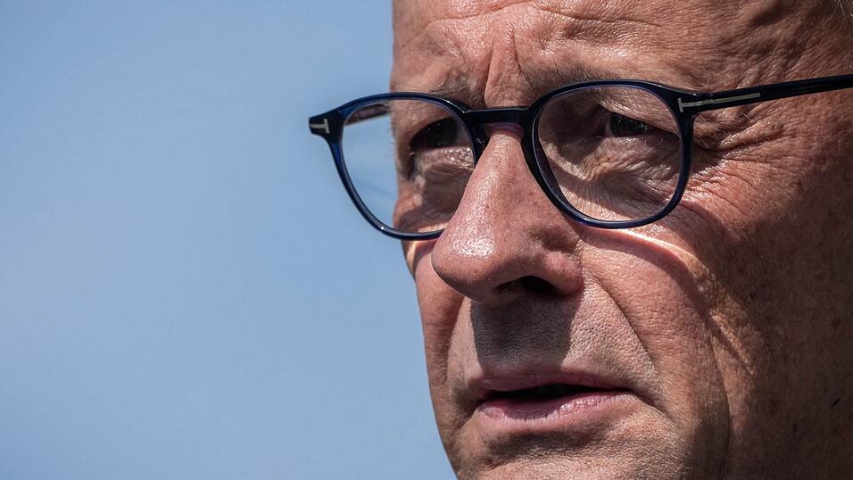 Der Kanzler findet klare Worte zu den Spekulationen über einen möglichen Kanzlertausch. Der Kanzler findet klare Worte zu den Spekulationen über einen möglichen Kanzlertausch.