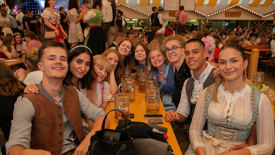 Die Partybilder vom Sonntag, 21. August 2022, aus dem Festzelt Nothaft. 