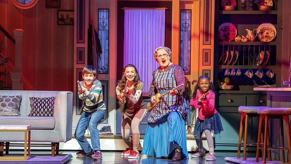 Ab dem 6. November gibt es «Mrs. Doubtfire» erstmals als deutschsprachiges Musical in Düsseldorf. Ab dem 6. November gibt es «Mrs. Doubtfire» erstmals als deutschsprachiges Musical in Düsseldorf.