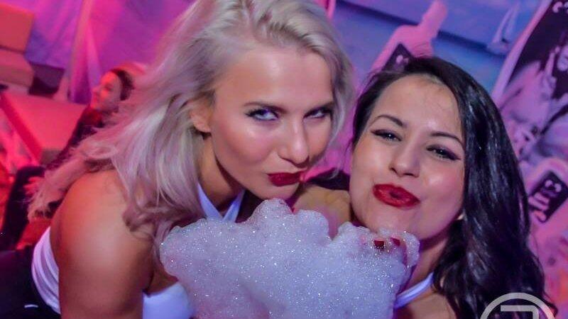 Gleich bei der Eröffnung platzte die neue Diskothek Peggy P. aus allen Nähten. Gleich bei der Eröffnung platzte die neue Diskothek Peggy P. aus allen Nähten.