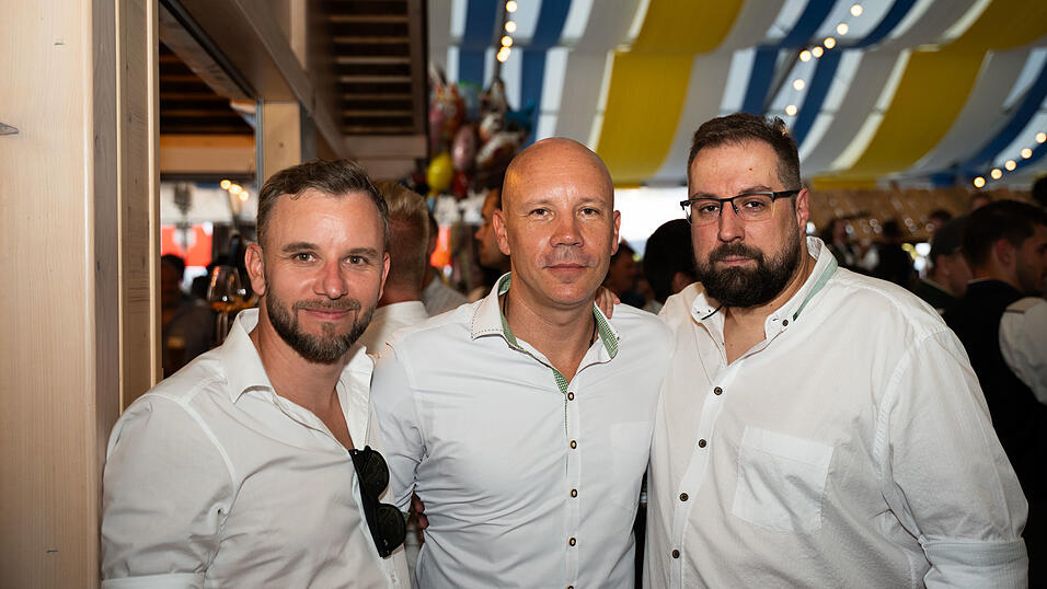 Die Partybilder vom Samstag, 15. August, aus dem Festzelt Reisinger. Die Partybilder vom Samstag, 15. August, aus dem Festzelt Reisinger.