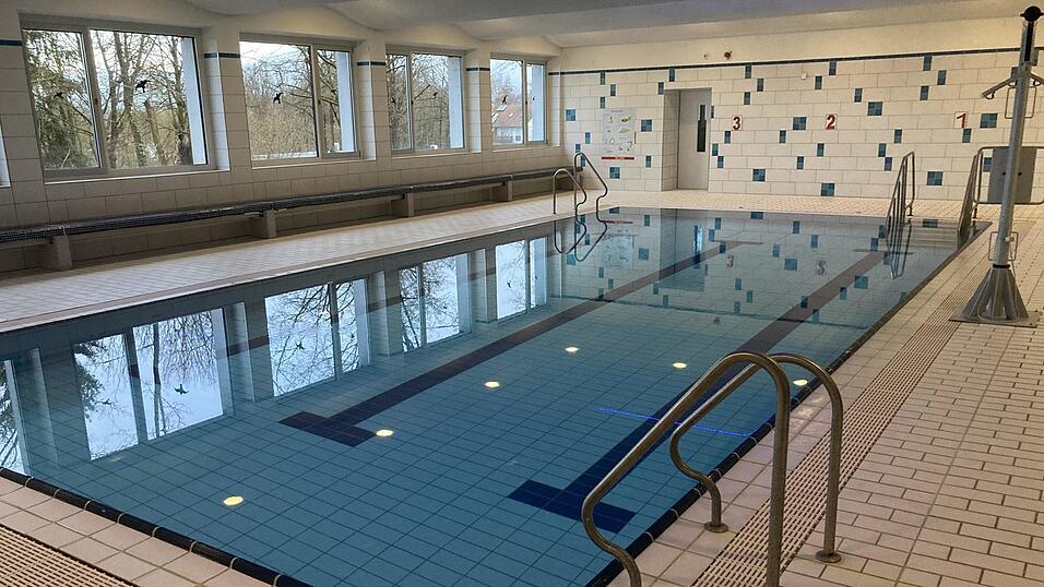 Ein Schmuckst&uuml;ck: Das Hallenbad im Bildungszentrum St. Wolfgang wurde f&uuml;r 200.000 Euro saniert.