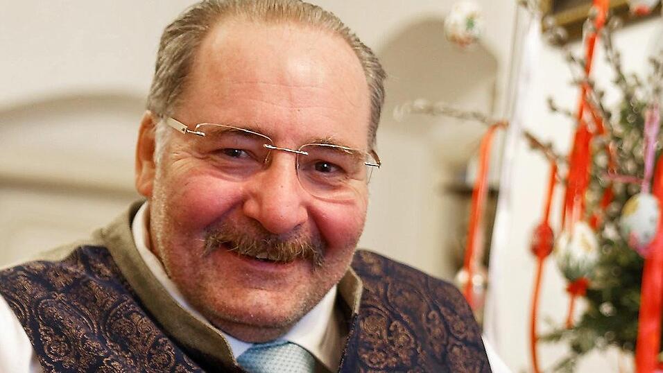 Gut Lachen kann Pfarrer Alfred Binder, denn auch sein zweiter Krimi ist mehr als gut gelungen. Gut Lachen kann Pfarrer Alfred Binder, denn auch sein zweiter Krimi ist mehr als gut gelungen.