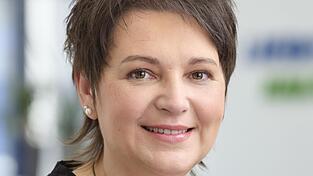 Geschäftsführerin Marion Forster ist die treibende Kraft hinter dem Generationenkonzept beim Liebensteiner Kartonagenwerk mit Sitz in der Oberpfalz.
