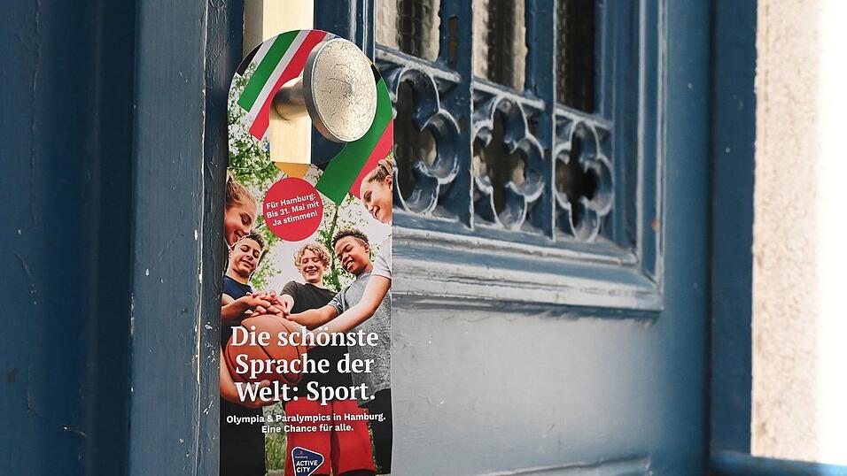 Olympia-Wahlkampf der Hamburger Befürworter bis vor die Haustür. Olympia-Wahlkampf der Hamburger Befürworter bis vor die Haustür.
