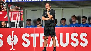 Ein großer Pokal-Tag für Trainer Holger Bachthaler und den FV Illertissen war der Sieg gegen Nürnberg. (Archivfoto) Ein großer Pokal-Tag für Trainer Holger Bachthaler und den FV Illertissen war der Sieg gegen Nürnberg. (Archivfoto)