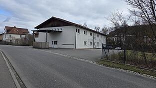 Das Haus in der Pfingstreiterstra&szlig;e soll zum Teil aufgestockt werden.