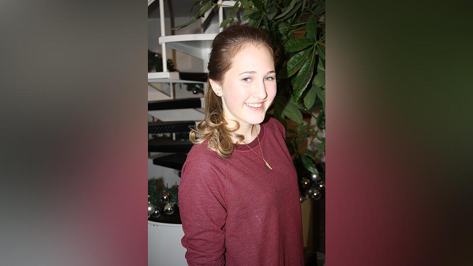 So sieht die fertige Frisur dann aus. So sieht die fertige Frisur dann aus.