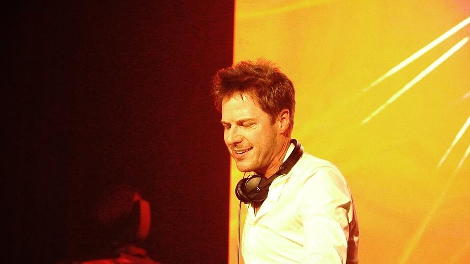 Das Partyvolk kam voll auf seine Kosten. Das Partyvolk kam voll auf seine Kosten.