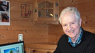 Dr. Ewald Hottenroth untermauerte seinen Vortrag mit einer Präsentation. Foto: Bergbauer Dr. Ewald Hottenroth untermauerte seinen Vortrag mit einer Präsentation. Foto: Bergbauer