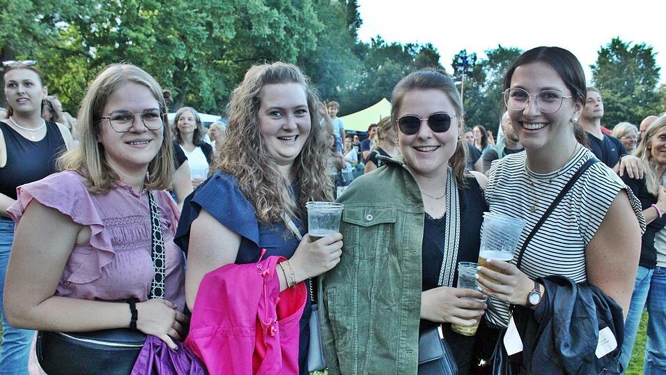 Fotos des&nbsp;ersten Open-Air-Abends auf der Ringelstecherwiese.&nbsp;