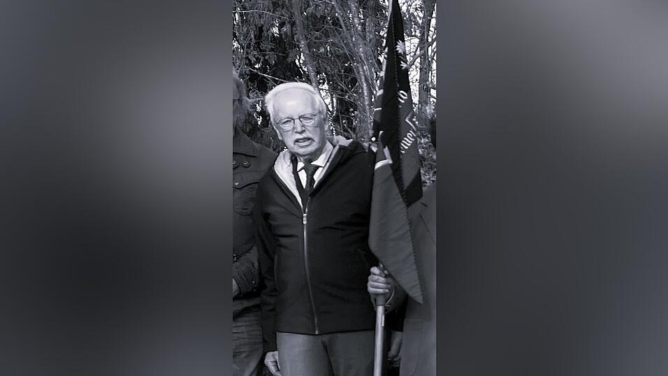 Arnulf Illing (†) beim Gedenktag der Sudetendeutschen am „Stein des Ostens“ Arnulf Illing (†) beim Gedenktag der Sudetendeutschen am „Stein des Ostens“