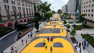 Der Schriftzug ist unweit des Wei&szlig;en Hauses in Washington zu finden. (Archivbild)