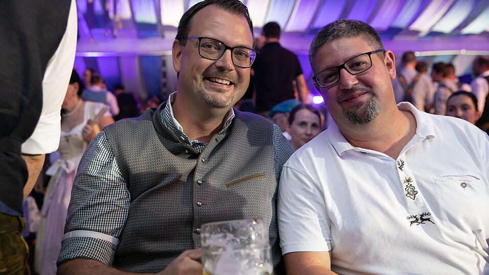 Die Partybilder vom Samstag, 16. August, aus dem Festzelt Wenisch. Die Partybilder vom Samstag, 16. August, aus dem Festzelt Wenisch.