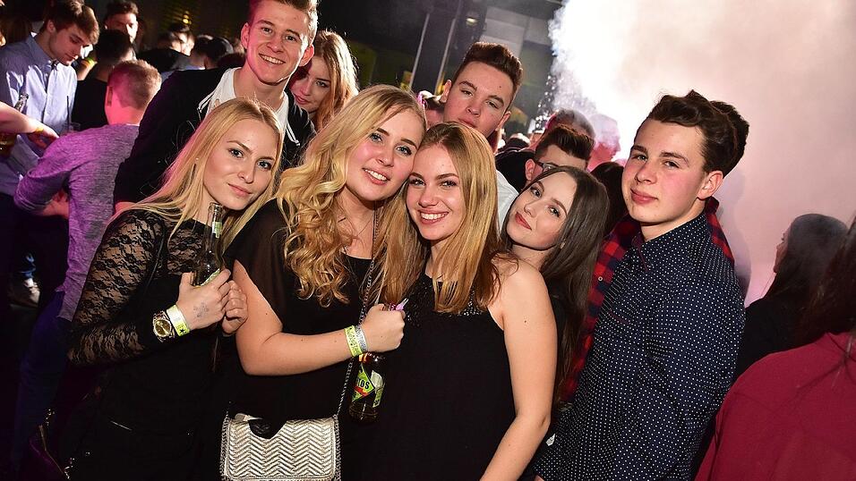 Auch am Samstag, 21. Januar, ging es im Stars Landshut wieder heiß zur Sache. Auch am Samstag, 21. Januar, ging es im Stars Landshut wieder heiß zur Sache.