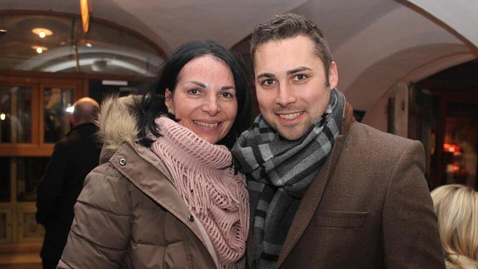 In Landshut lockten am Wochenende der Kunsthandwerkermarkt und die H&uuml;ttengaudi zahlreiche Besucher an.