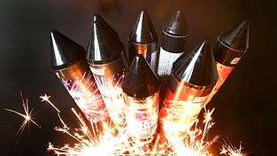 Die Polizei sucht nach dem Vorfall nach Zeugen. (Symbolbild)