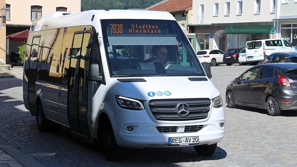 Der Stadtbusverkehr soll ab September kommenden Jahres für drei weitere Jahre fortgeführt werden - nicht wie bisher für acht.