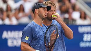 Kevin Krawietz (r) und Tim Pütz verlieren das US-Open-Finale Kevin Krawietz (r) und Tim Pütz verlieren das US-Open-Finale