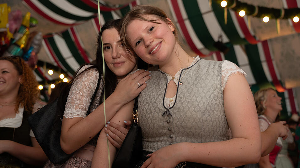 Die Partybilder vom Freitag, 11. August 2023, aus dem Festzelt Weckmann.