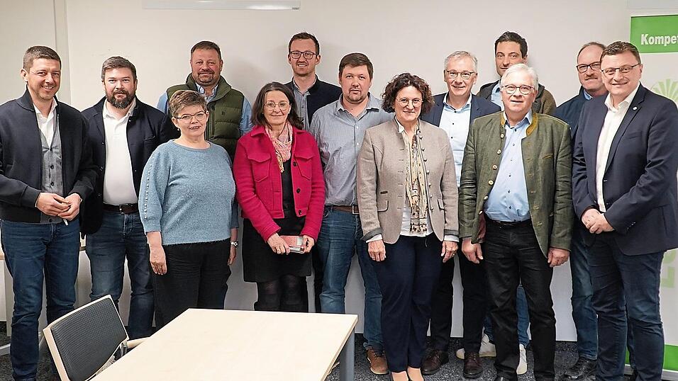 Zahlreiche Landwirte suchten das Gespr&auml;ch mit den Politikern.