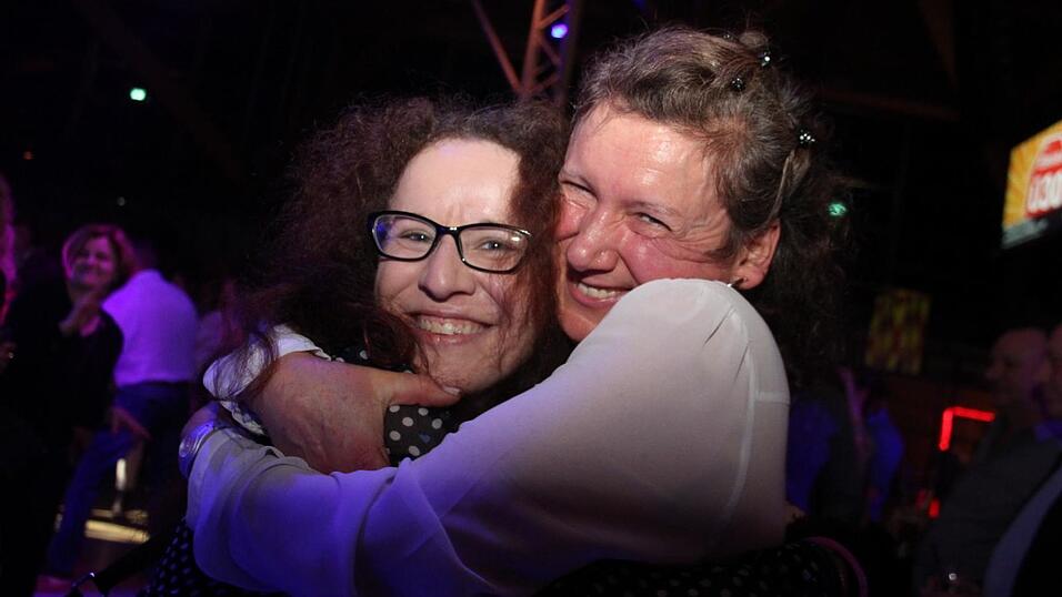 So schön war die Ü30-Party in Essenbach. So schön war die Ü30-Party in Essenbach.