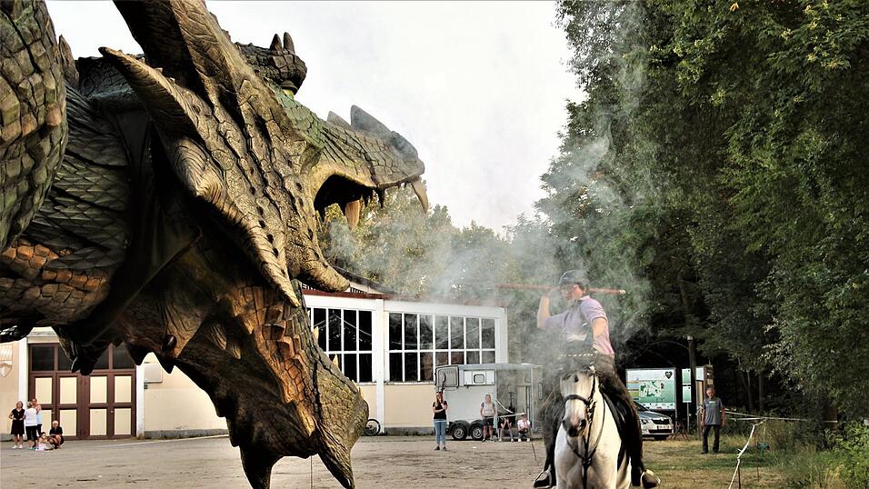 Die Stichprobe von Ritter Alexander Pongratz hat geklappt. Die Stichprobe von Ritter Alexander Pongratz hat geklappt.