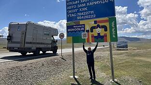 Pamir Highway statt Zahnmedizin: Manuela und Richard Rügamer haben sich nach den Jahren in der Praxis in Wernberg-Köblitz den Traum von einer langen Reise erfüllt, die bis in die Mongolei führte.