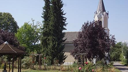 Das Klostergut Hofstetten sei &bdquo;ein Juwel&ldquo;, sagt Falkensteins B&uuml;rgermeisterin Heike Fries.