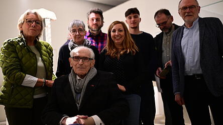 Walter Heufelder (im Vordergrund) wurde von drei Generationen seiner Familie begleitet.