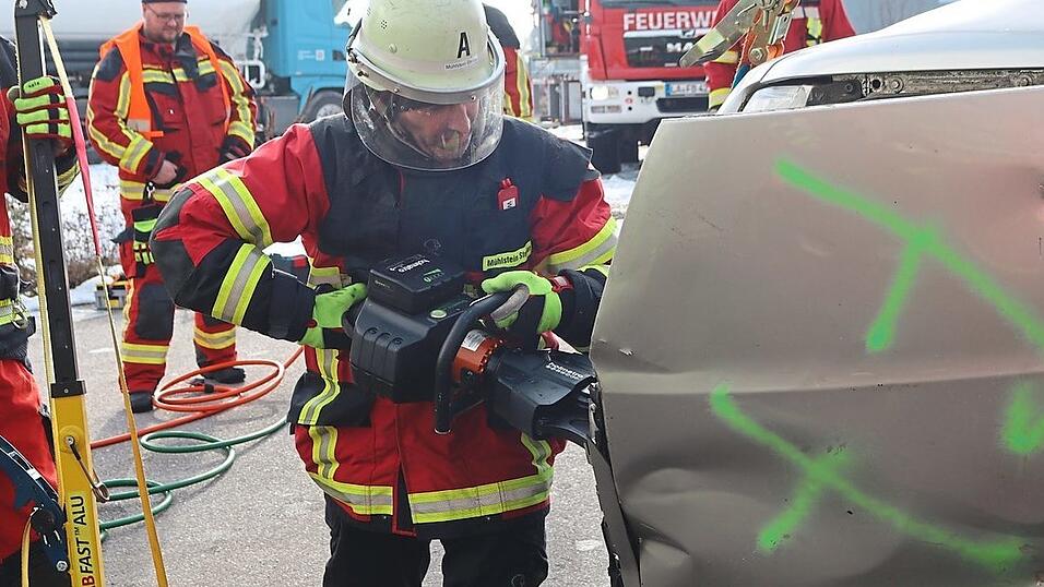 Intensiv&uuml;bung bei der Feuerwehr.