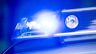 Nach dem Vorfall im Alten Botanischen Garten ermittelt die Polizei wegen räuberischer Erpressung. (Symbolbild)