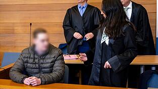 Der Angeklagte war in Traunstein zunächst wegen Mordes zu neun Jahren Jugendstrafe verurteilt worden. (Archivbild)