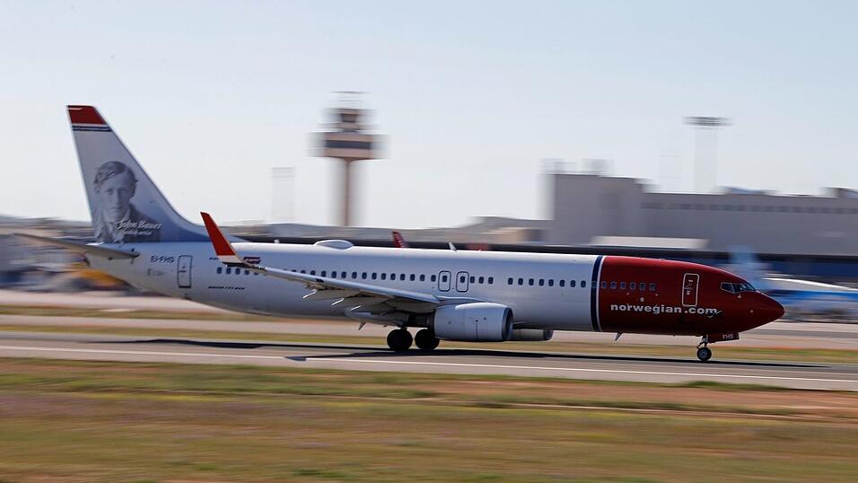 Eine Norwegian-Maschine hebt aus Palma ab. (Illustration) Eine Norwegian-Maschine hebt aus Palma ab. (Illustration)