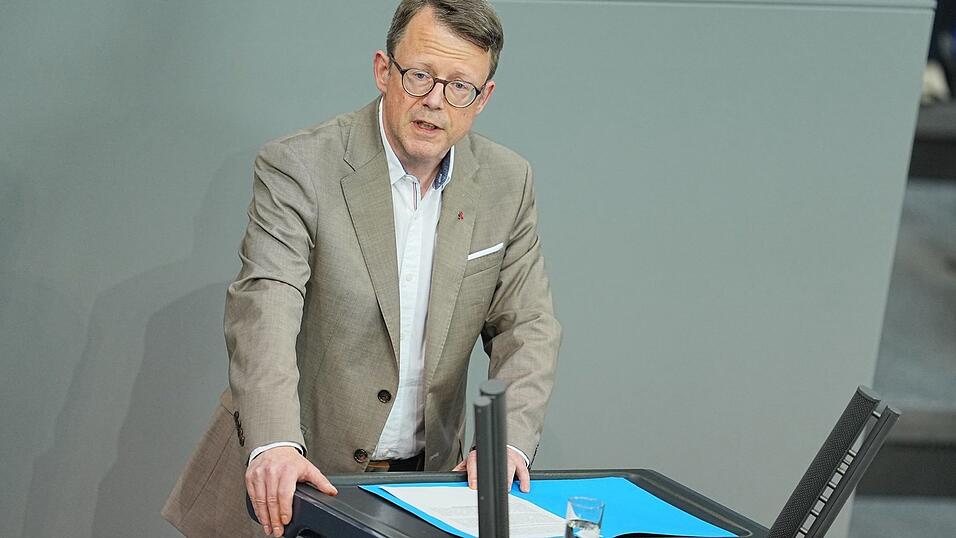 Aus Sicht von Linken-Politiker Ulrich Thoden gibt aus guten Gründen das Trennungsgebot von Polizei und Nachrichtendiensten. (Archivbild) Aus Sicht von Linken-Politiker Ulrich Thoden gibt aus guten Gründen das Trennungsgebot von Polizei und Nachrichtendiensten. (Archivbild)