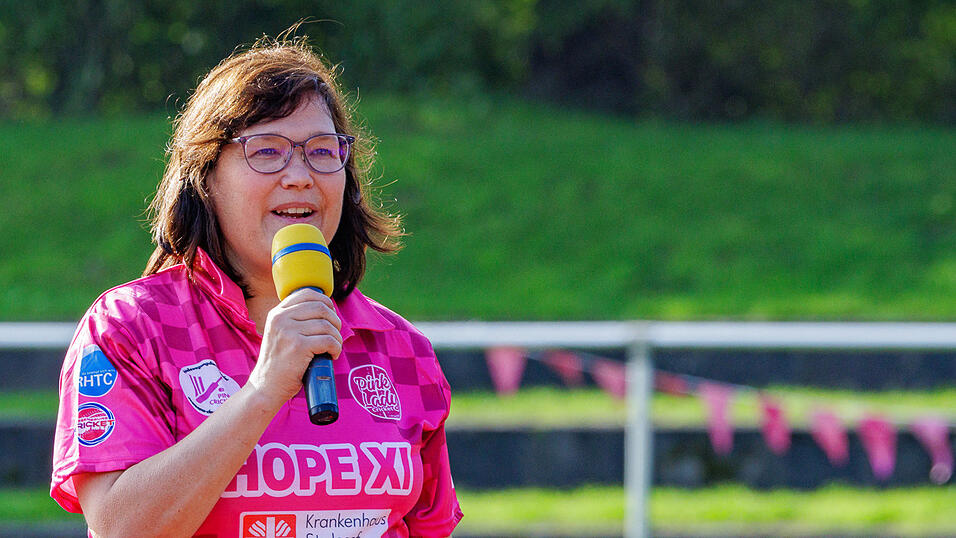 Esmarie Fournet-Fayat spielte in der belgischen Cricket-Nationalmannschaft und organisiert das Turnier „Pink Lady Cricket“ am Weinweg. Esmarie Fournet-Fayat spielte in der belgischen Cricket-Nationalmannschaft und organisiert das Turnier „Pink Lady Cricket“ am Weinweg.
