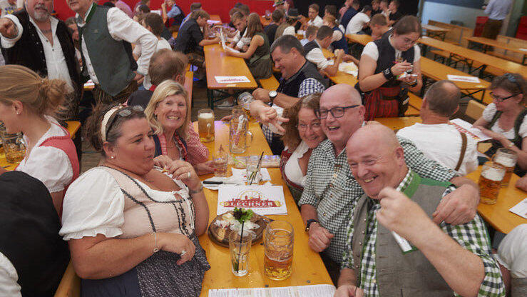 Die Partybilder von Freitag, 19. August 2022, aus dem Festzelt Lechner.
