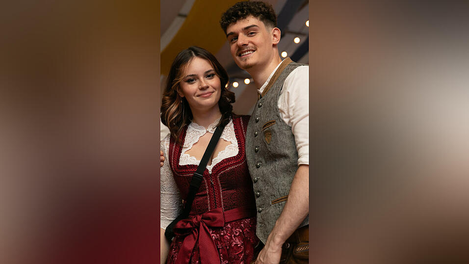 Die Partybilder vom Mittwoch, 13. August, aus dem Festzelt Reisinger. Die Partybilder vom Mittwoch, 13. August, aus dem Festzelt Reisinger.