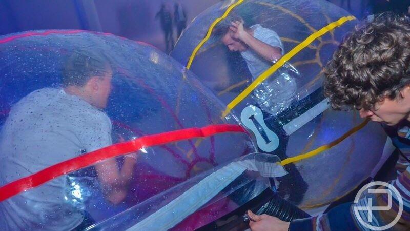 Gleich bei der Eröffnung platzte die neue Diskothek Peggy P. aus allen Nähten. Gleich bei der Eröffnung platzte die neue Diskothek Peggy P. aus allen Nähten.