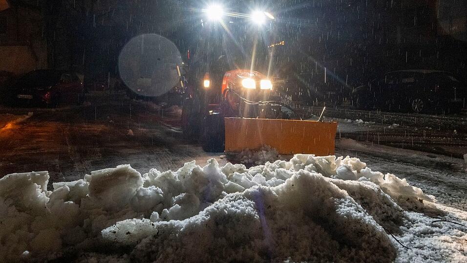 Vielerorts hatten die Räumdienste gut zu tun. Vielerorts hatten die Räumdienste gut zu tun.