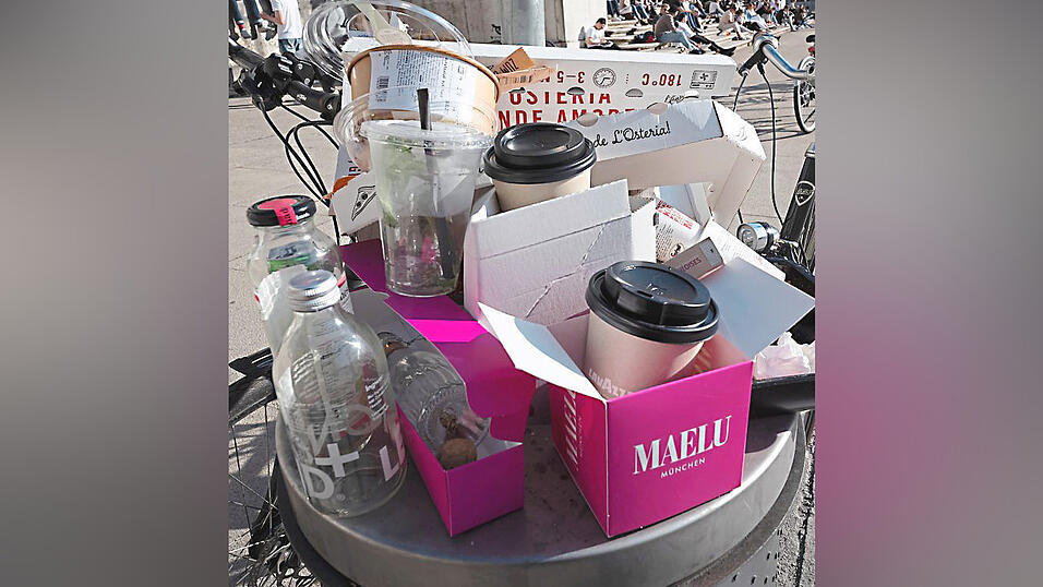 Verpackungsm&uuml;ll ist allgegenw&auml;rtiges Thema in den St&auml;dten.