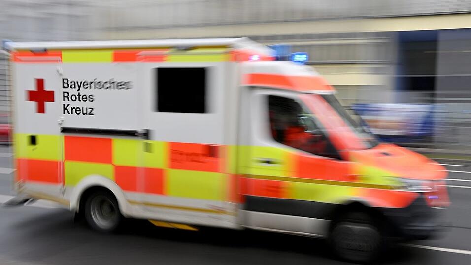 Das Bayerische Rote Kreuz hat nach einer Interimsphase wieder einen festen Landesgesch&auml;ftsf&uuml;hrer. (Symbolbild)