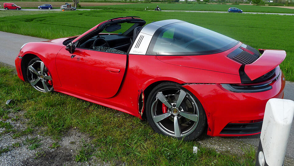 Am Donnerstagnachmittag ist es zwischen Winzer und Hengersberg zu einem Unfall gekommen.