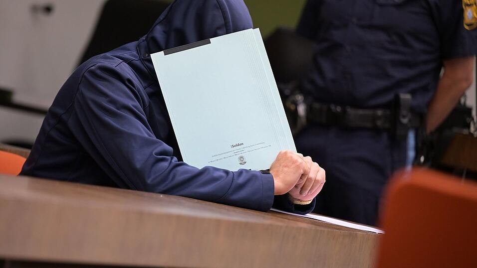 Der Angeklagte hatte eine Tötungsabsicht vor Gericht bestritten. Das nahm ihm die Strafkammer nicht ab. (Archivbild) Der Angeklagte hatte eine Tötungsabsicht vor Gericht bestritten. Das nahm ihm die Strafkammer nicht ab. (Archivbild)