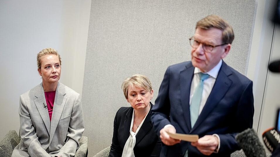 Au&szlig;enminister Johann Wadephul (CDU) fordert Konsequenzen aus den neuen Analysen zur Ursache des Todes des prominenten Kremlkritikers Alexej Nawalny.