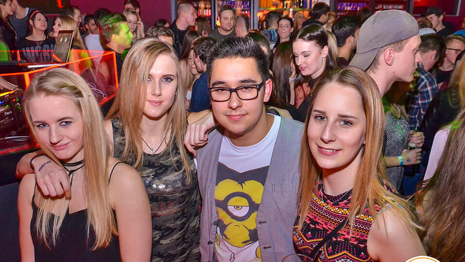 Im Caf&eacute; Zinnober war am Wochenende die H&ouml;lle los.